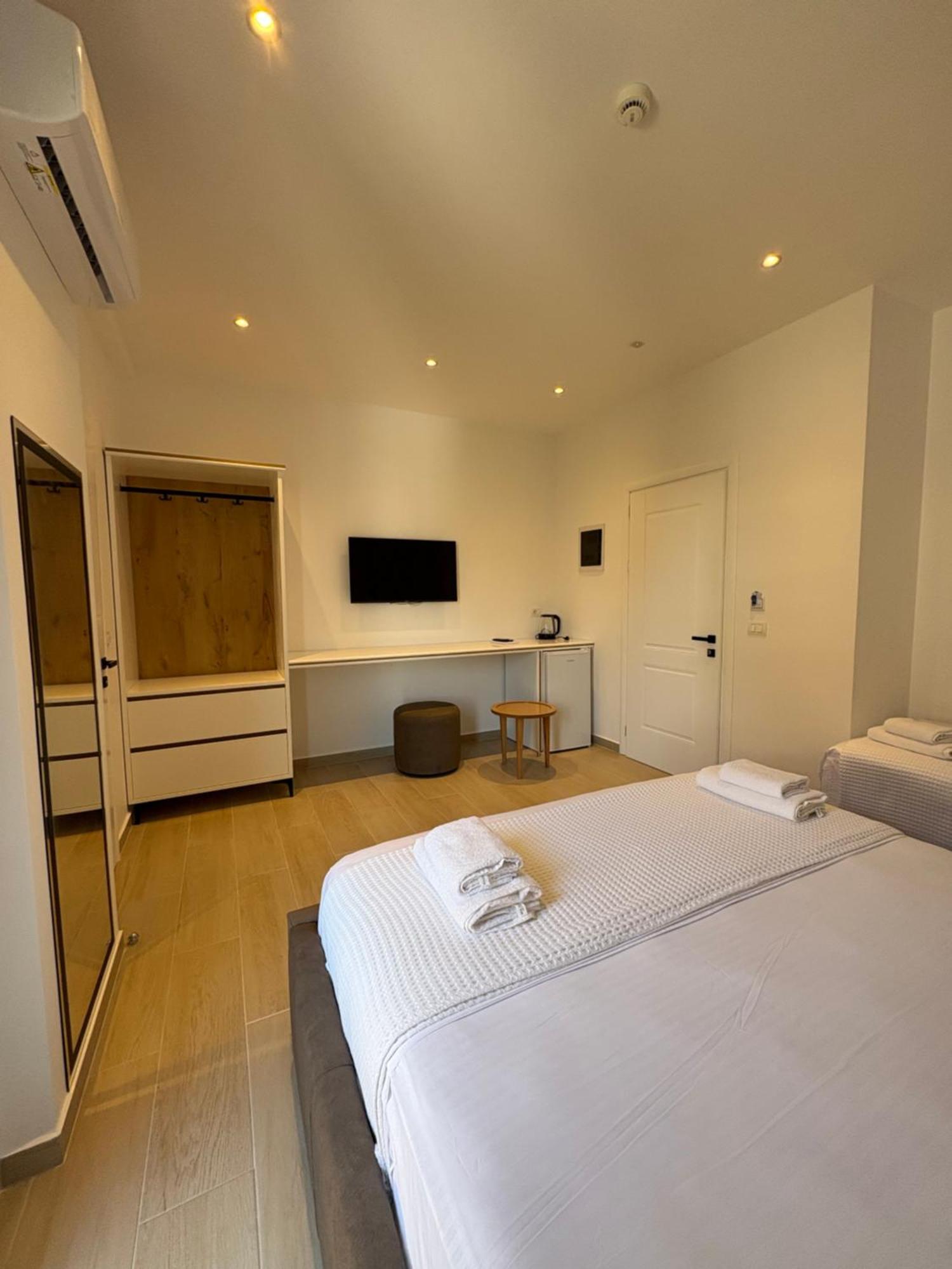 Xhonis Apartments Ksamil Luaran gambar