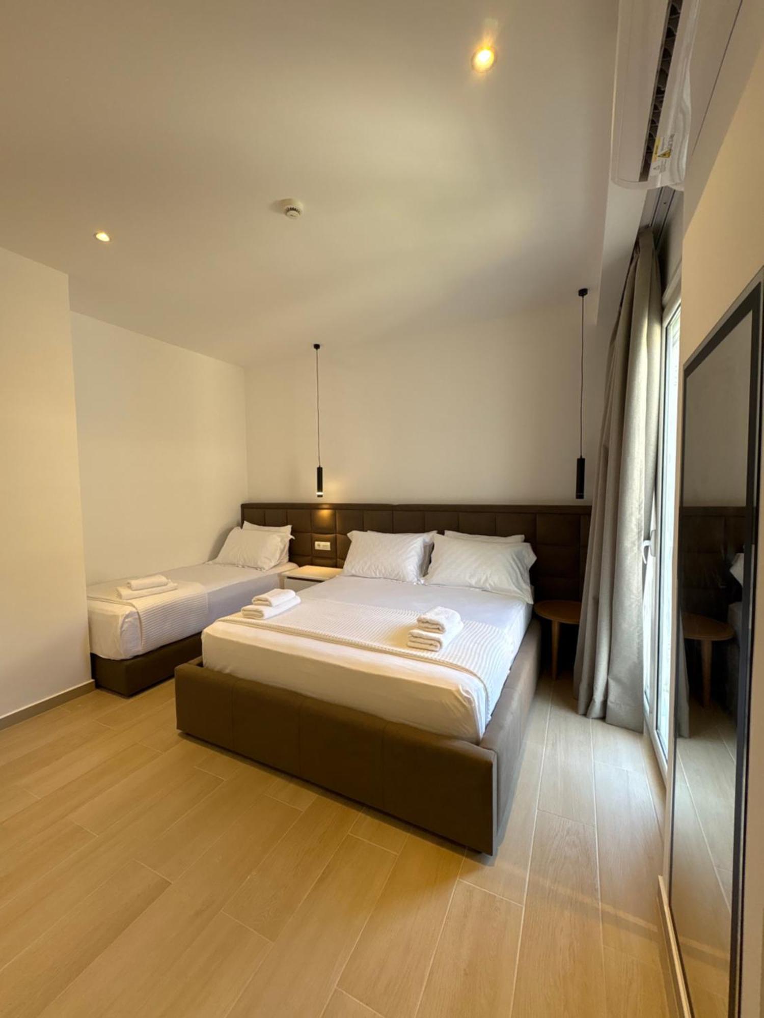 Xhonis Apartments Ksamil Luaran gambar